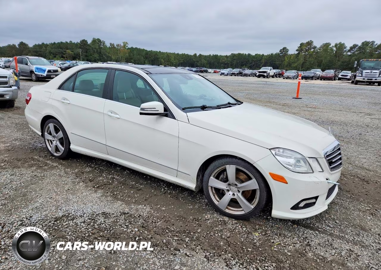 2011 Mercedes-Benz E 350 VIN:WDDHF5GBXBA310925 - 4