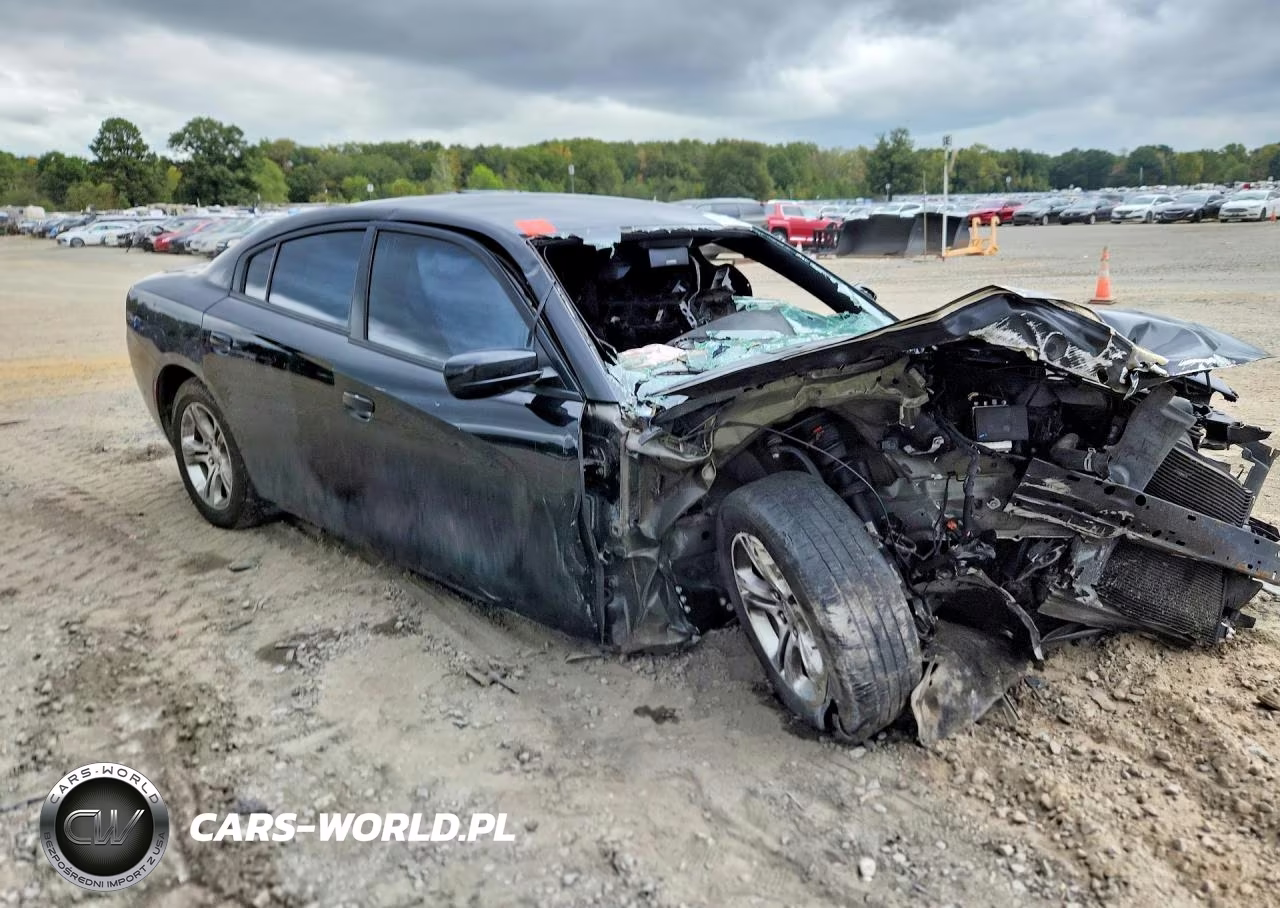 2019 Dodge Charger Sxt VIN:2C3CDXBG4KH707917 - 4