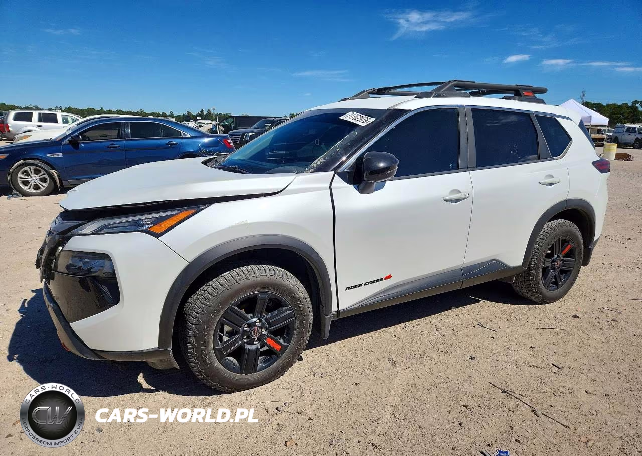 2026 Nissan Rogue Rock Creek