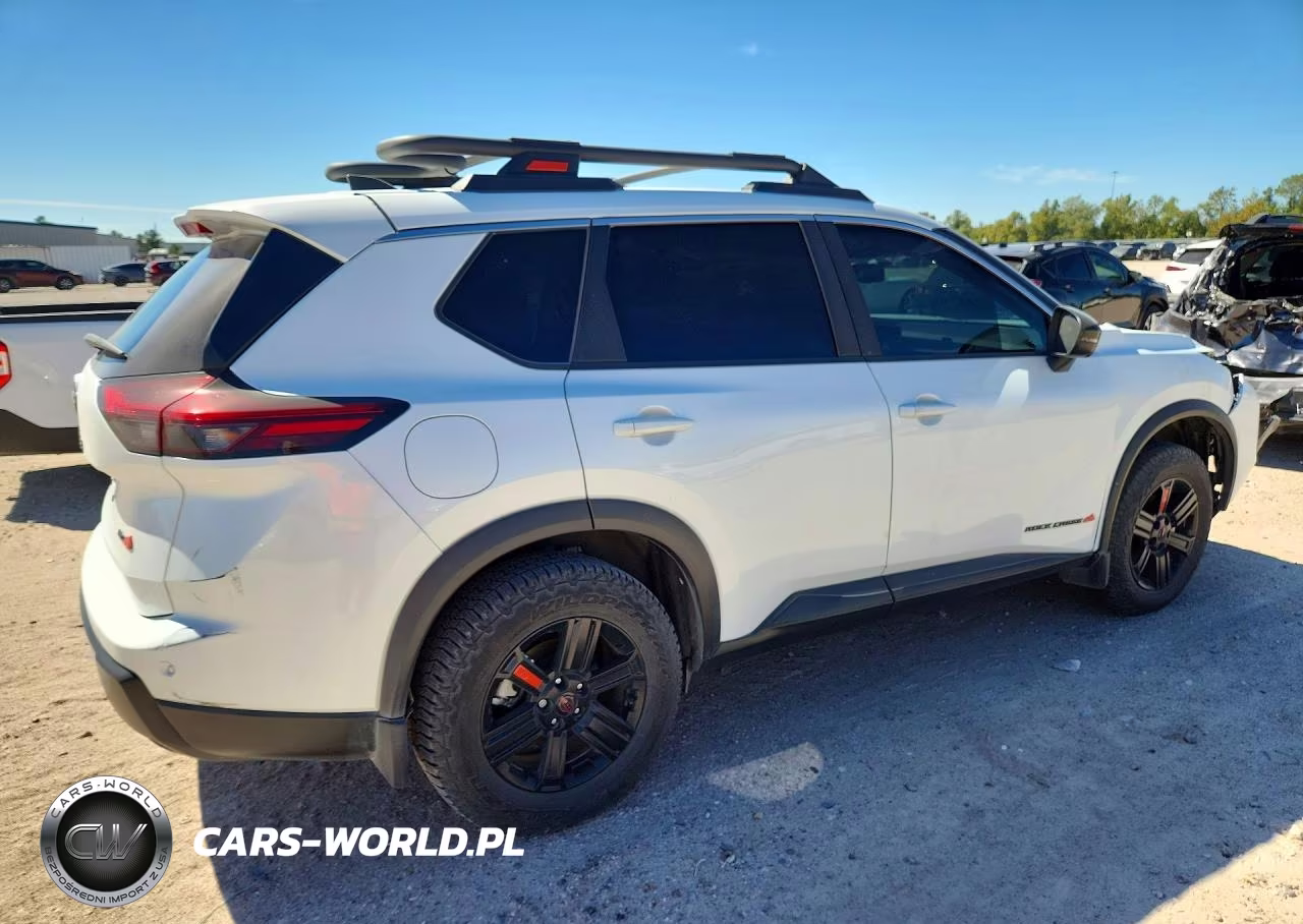 2026 Nissan Rogue Rock Creek VIN:5N1BT3BB1TC697239 - 3