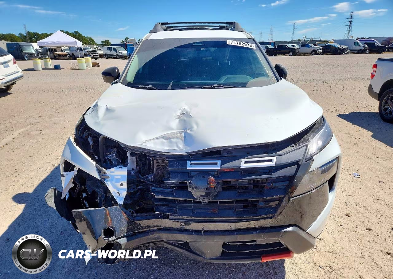 2026 Nissan Rogue Rock Creek VIN:5N1BT3BB1TC697239 - 5