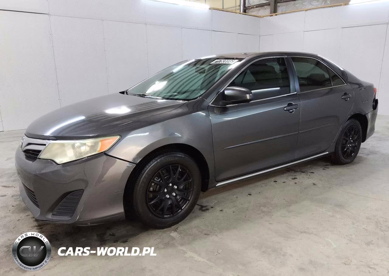 2013 Toyota Camry Le