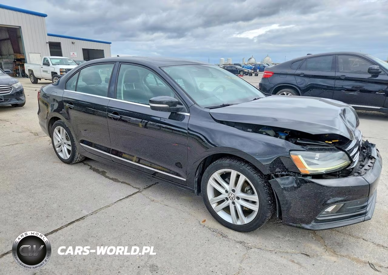 2017 Volkswagen Jetta VIN:3VWL17AJ2HM367952 - 4