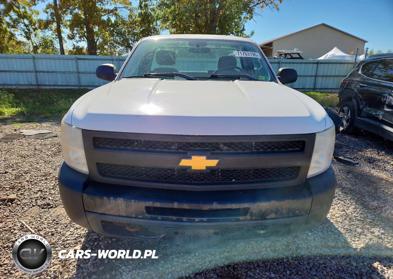 2012 Chevrolet Silverado K1500 VIN:1GCNKPEA1CZ290839 - 5