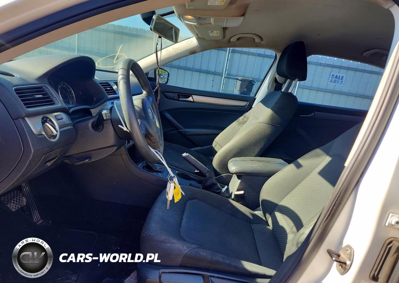2014 Volkswagen Passat S VIN:1VWAT7A37EC069946 - 7