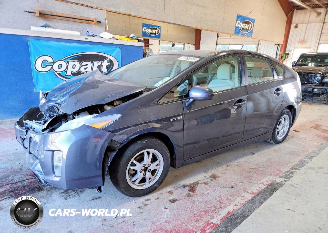 2011 Toyota Prius Three – zdjęcie 1 z 12