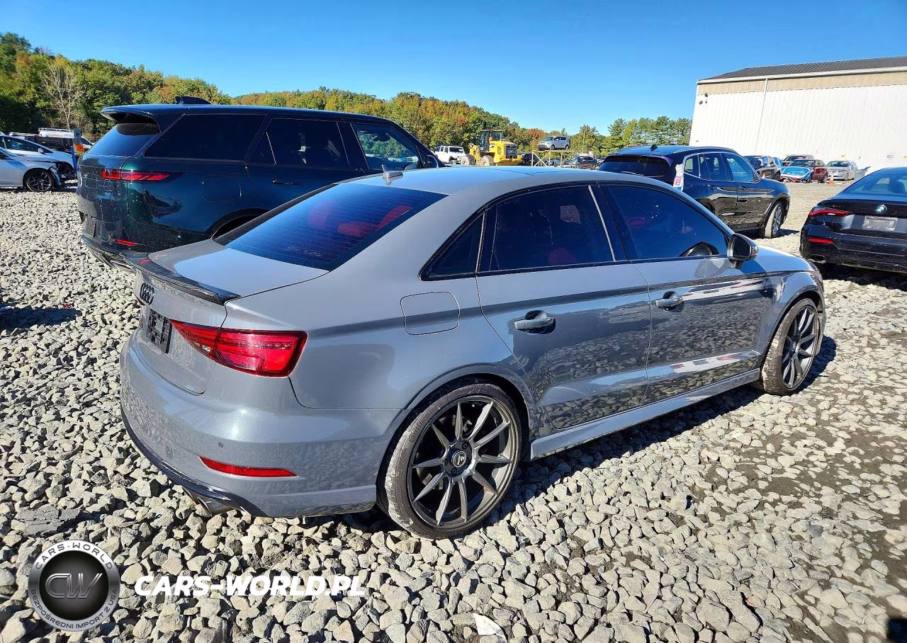2017 Audi S3 Premium Plus VIN:WAUB1GFF8H1032143 - 3
