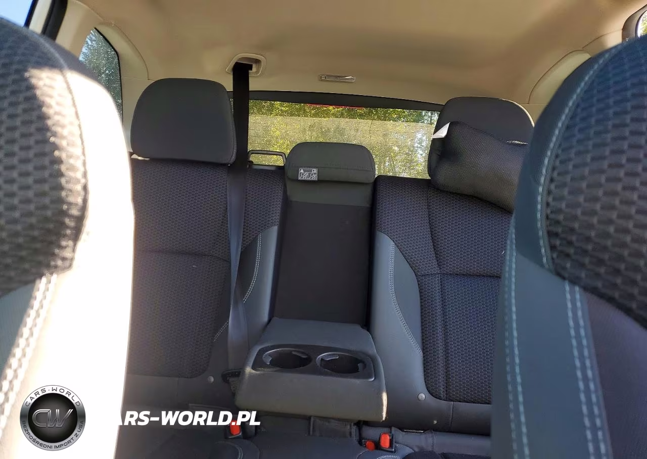 2019 Subaru Forester Premium VIN:JF2SKAGCXKH588469 - 10