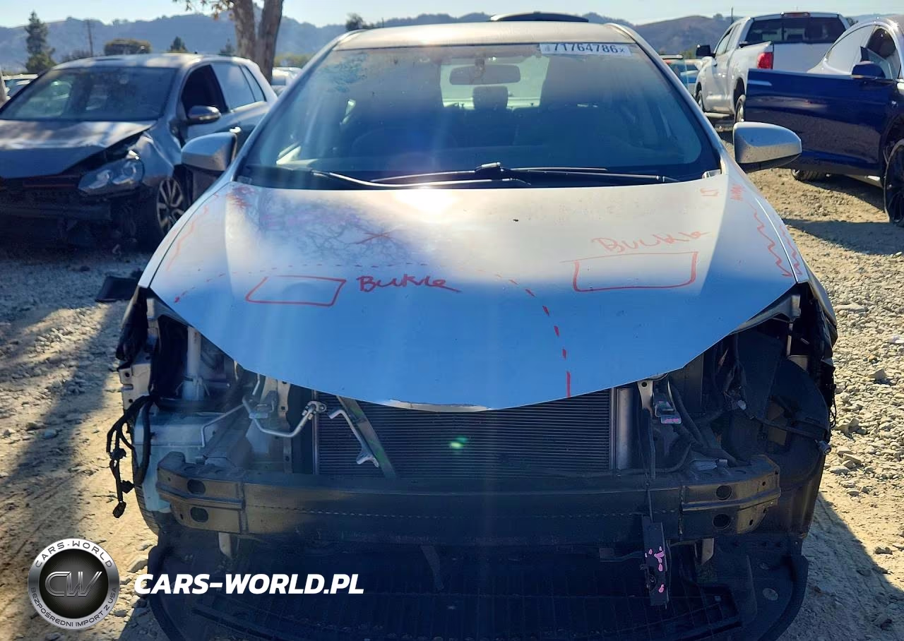 2015 Toyota Corolla Le VIN:5YFBURHE2FP274509 - 5