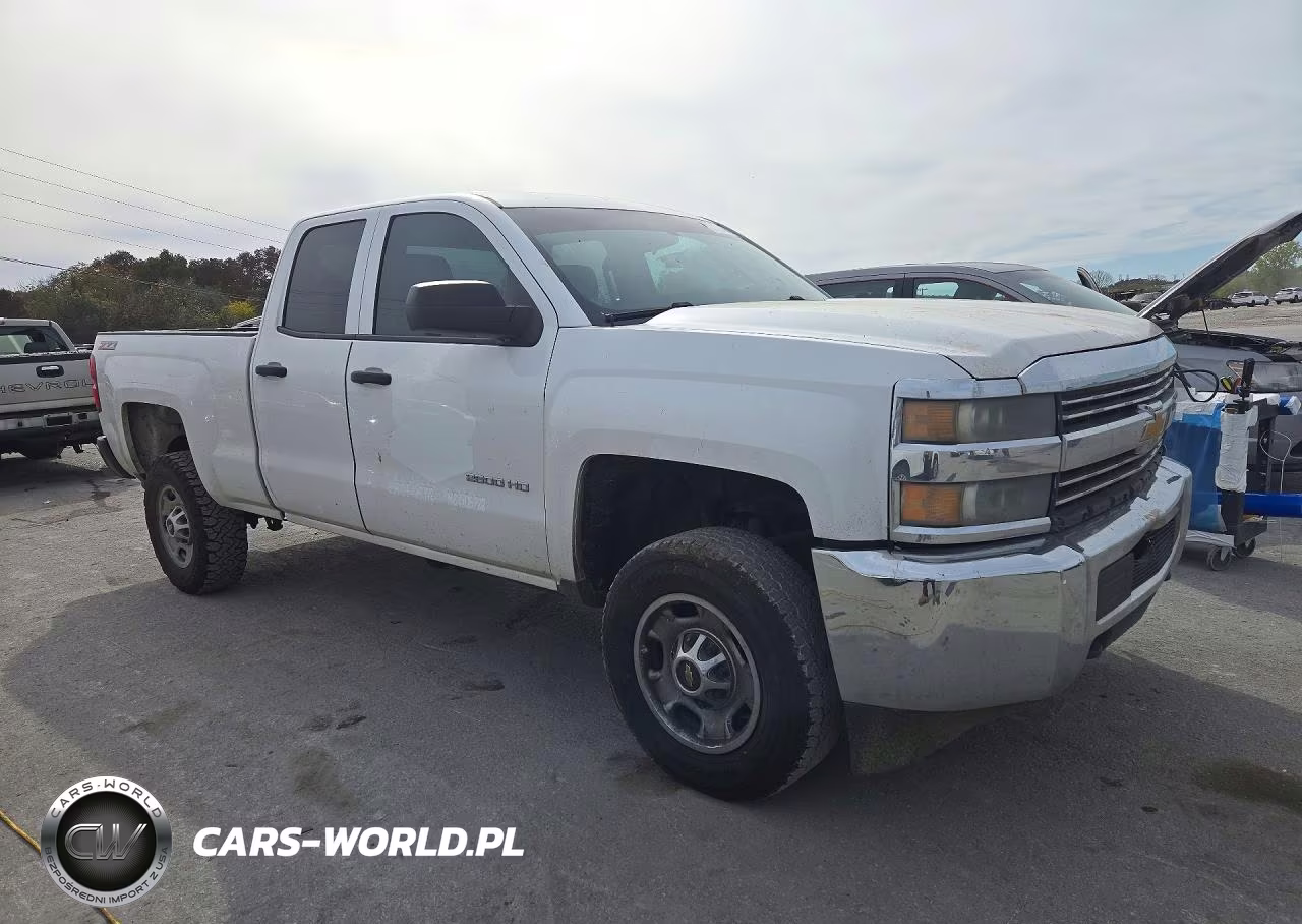 2015 Chevrolet Silverado K2500 Heavy Duty VIN:1GC2KUEG7FZ537422 - 4