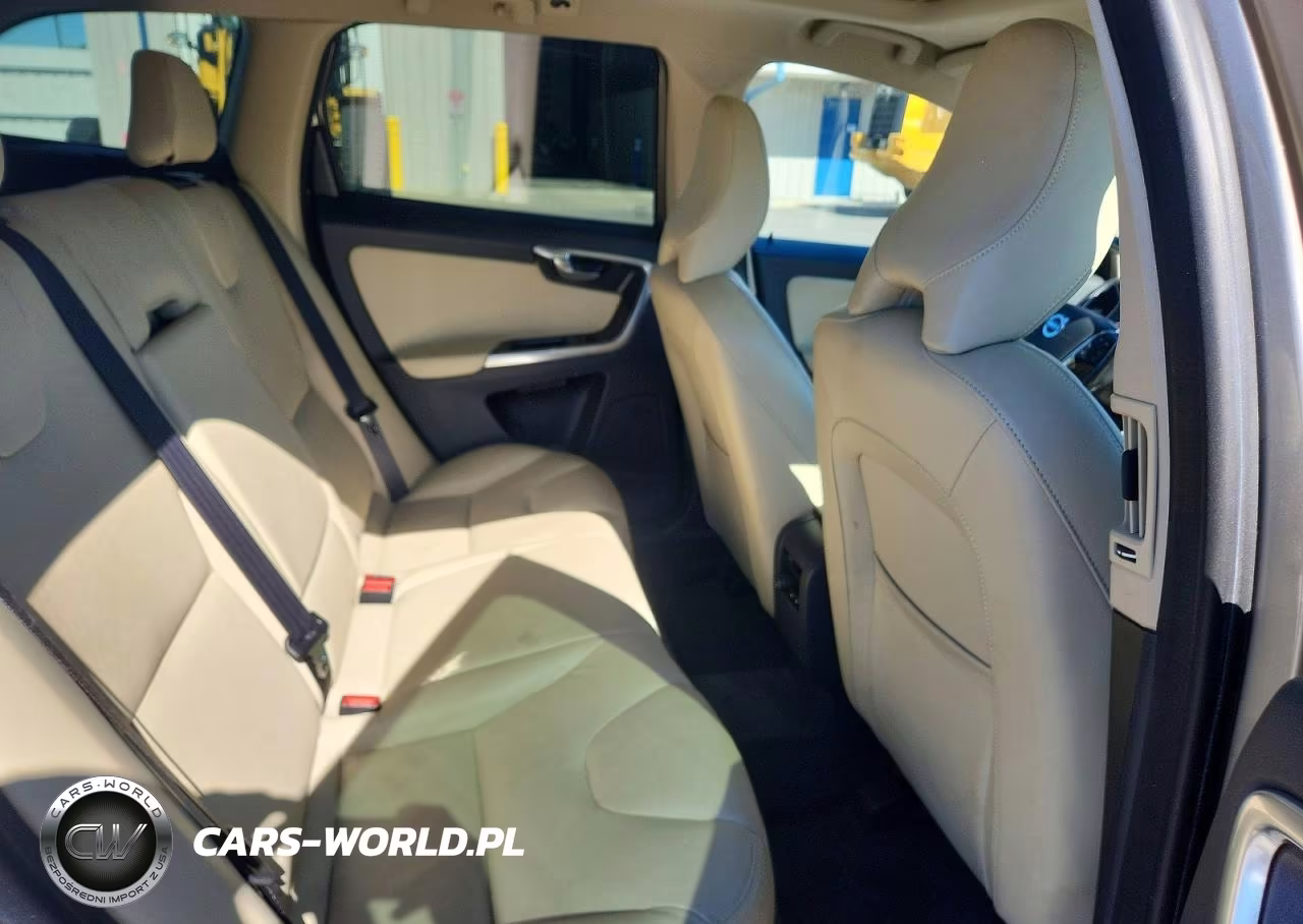 2016 Volvo Xc60 T5 Premier VIN:YV4612RK8G2840160 - 10