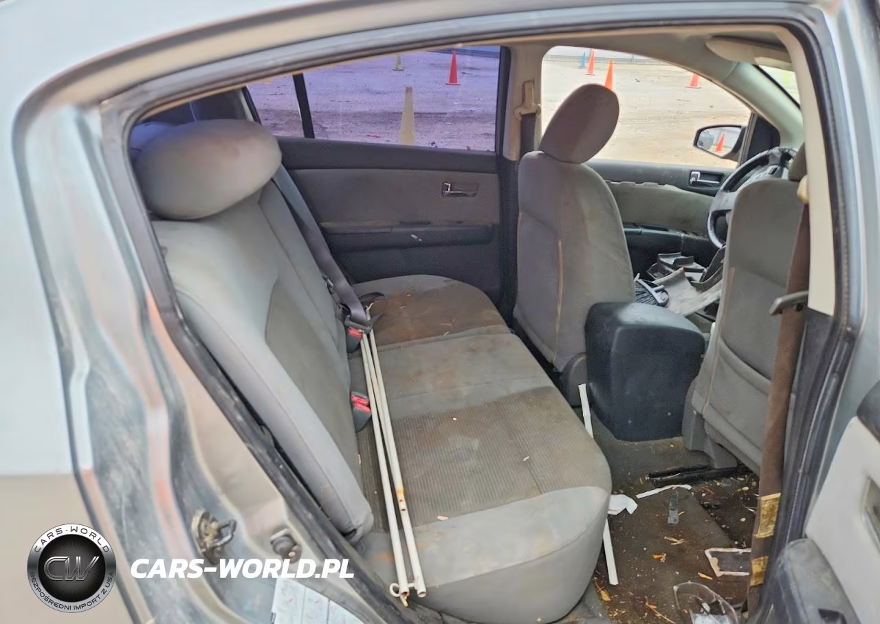 2011 Nissan Sentra 2.0 VIN:3N1AB6AP5BL646141 - 10