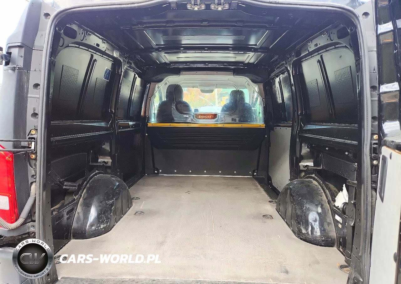 2022 Mercedes-Benz Metris VIN:W1YV0BEY9N4160910 - 10