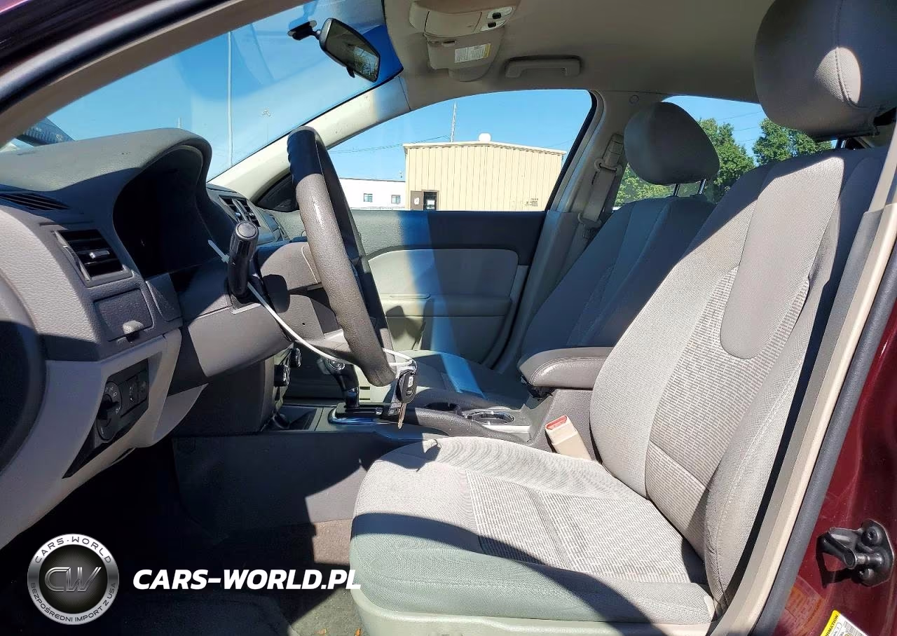 2012 Ford Fusion Se VIN:3FAHP0HG2CR261155 - 7