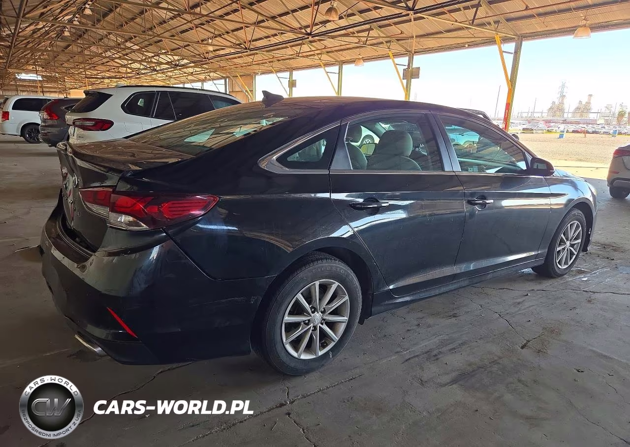 2018 Hyundai Sonata Se VIN:5NPE24AF7JH677657 - 3