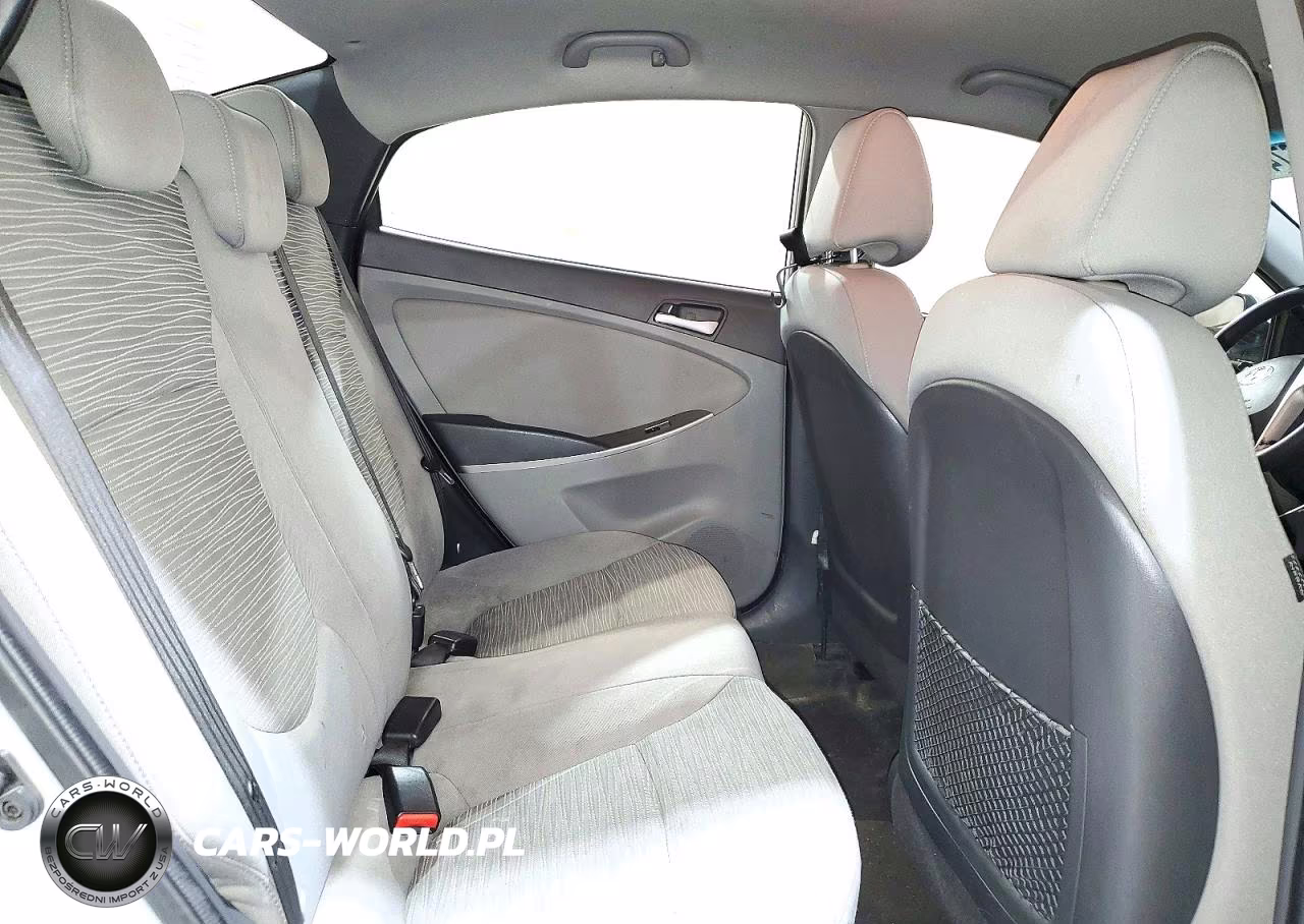 2015 Hyundai Accent Gls VIN:KMHCT4AE1FU795918 - 10