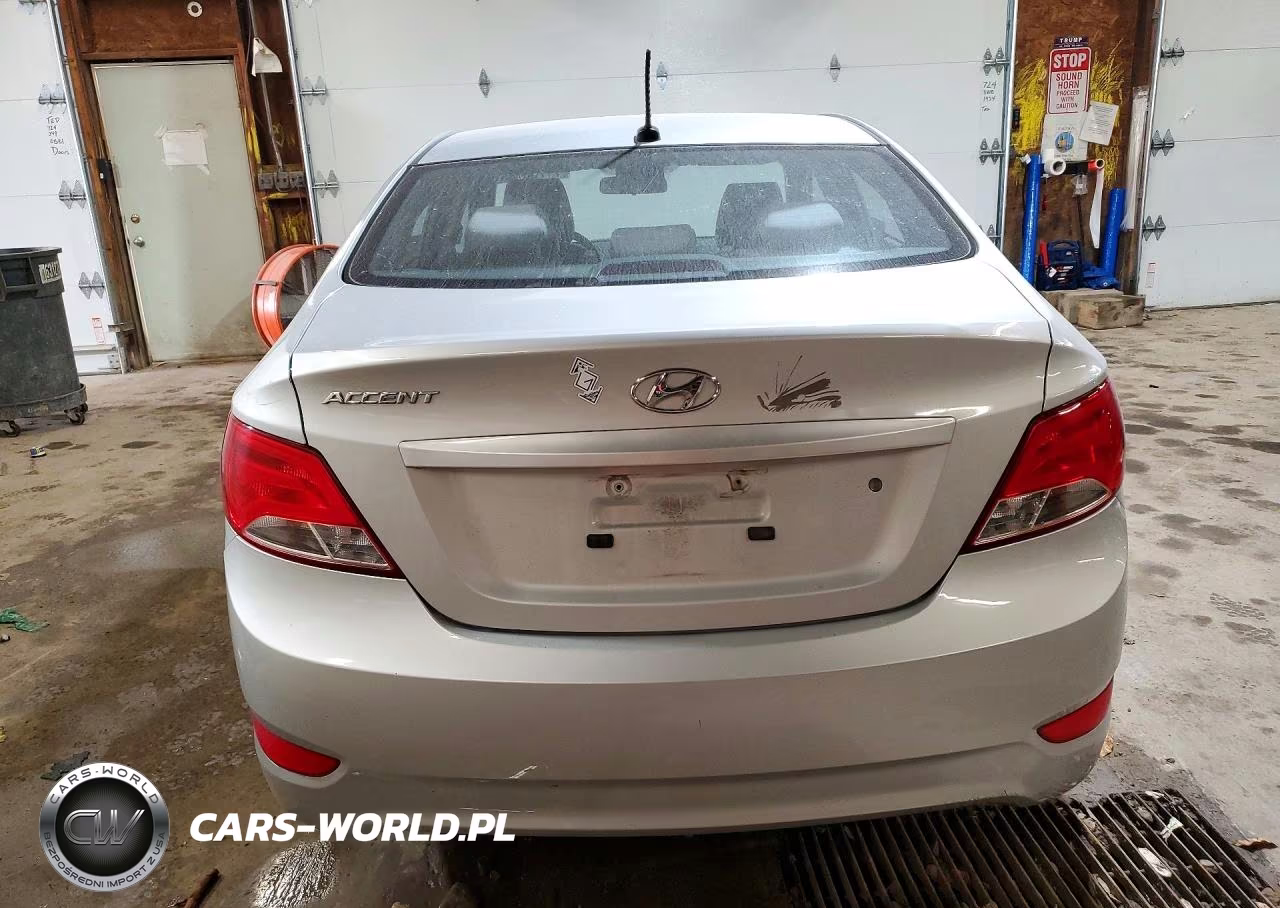 2015 Hyundai Accent Gls VIN:KMHCT4AE1FU795918 - 6