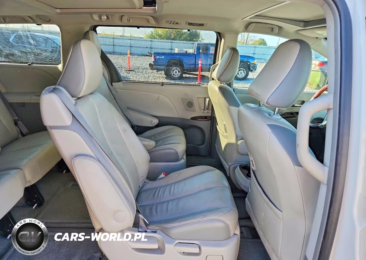 2012 Toyota Sienna Limited 7-Passenger VIN:5TDYK3DC9CS279095 - 11