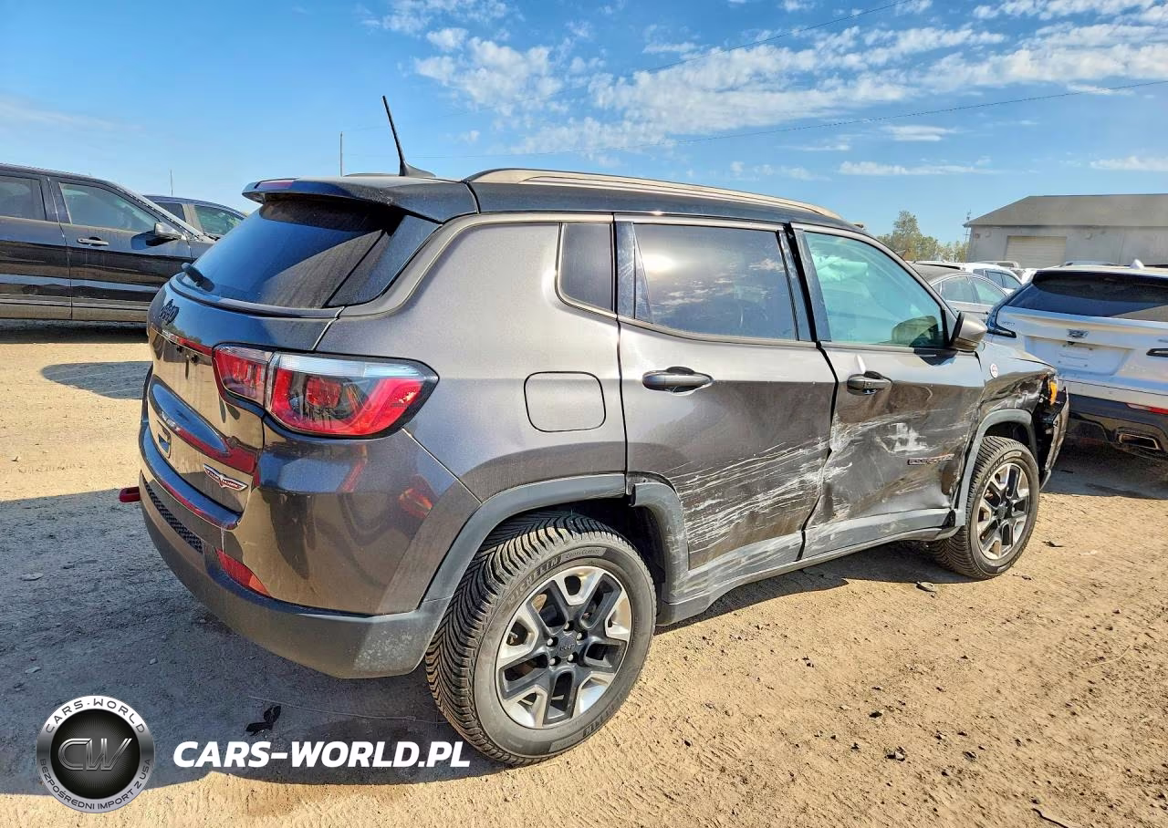 2018 Jeep Compass Trailhawk VIN:3C4NJDDB6JT198688 - 3