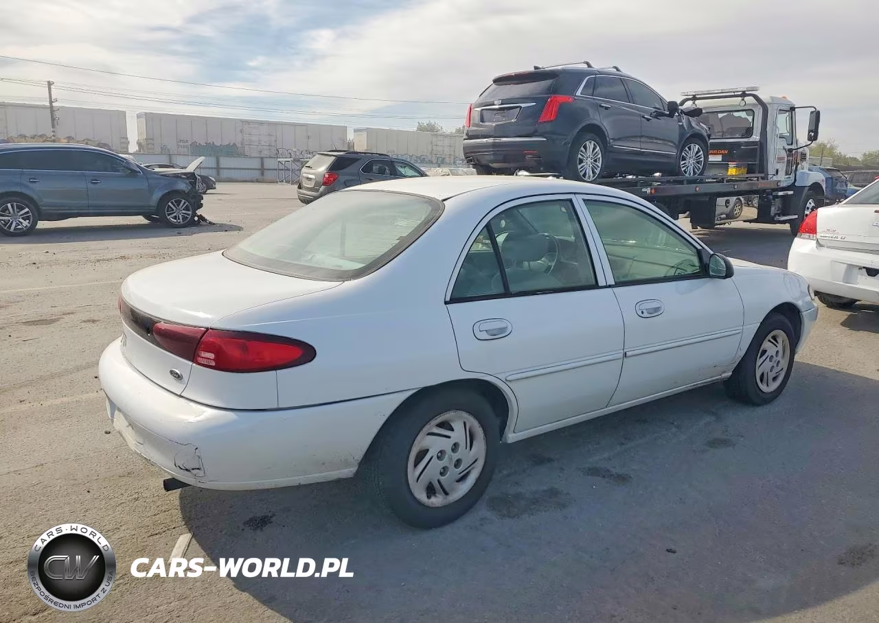 2001 Ford Escort VIN:3FAFP13P11R221425 - 3