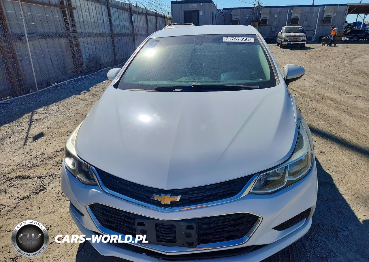 2018 Chevrolet Cruze Ls VIN:1G1BC5SM9J7240095 - 5