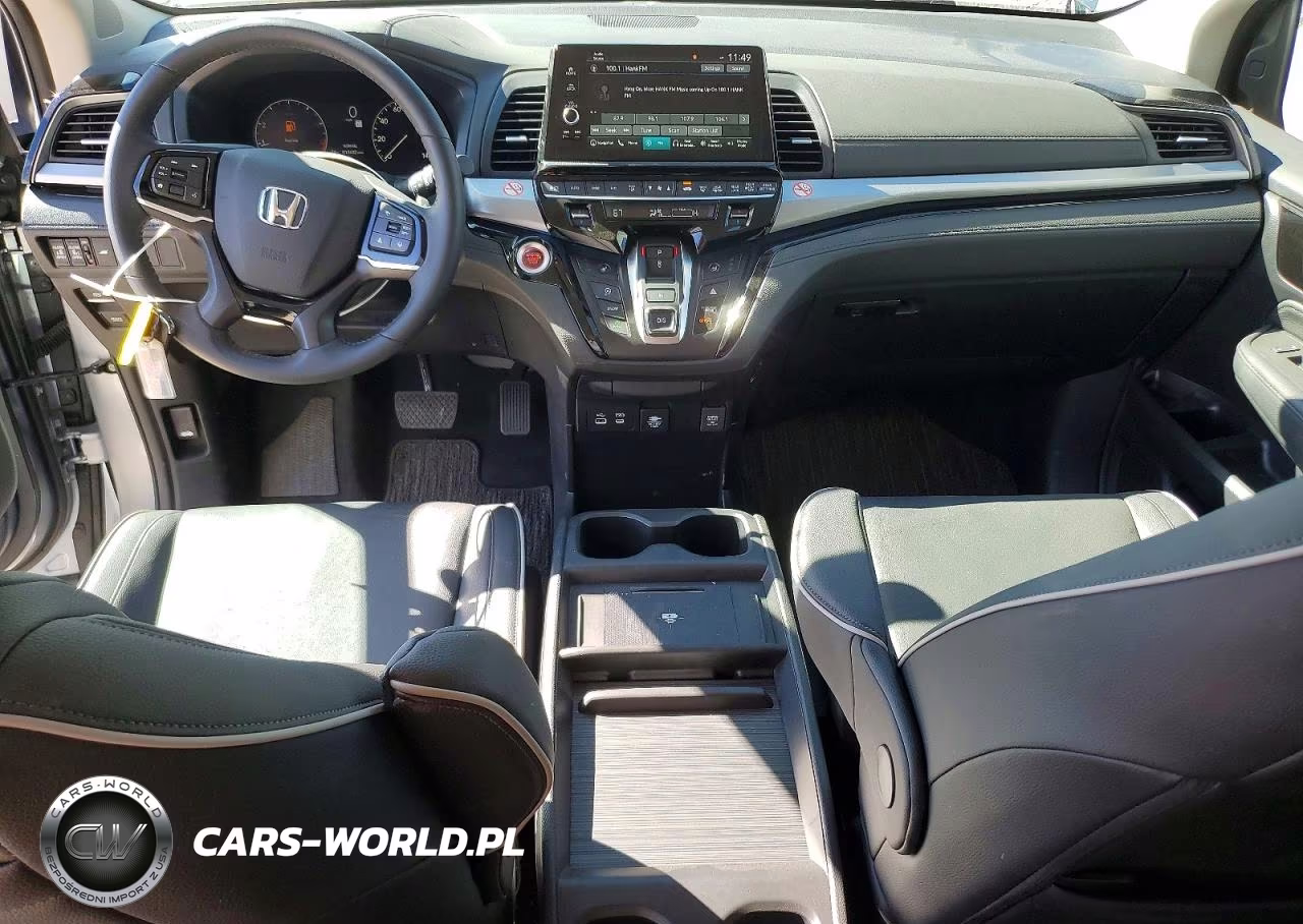 2026 Honda Odyssey Touring VIN:5FNRL6H86TB057708 - 8