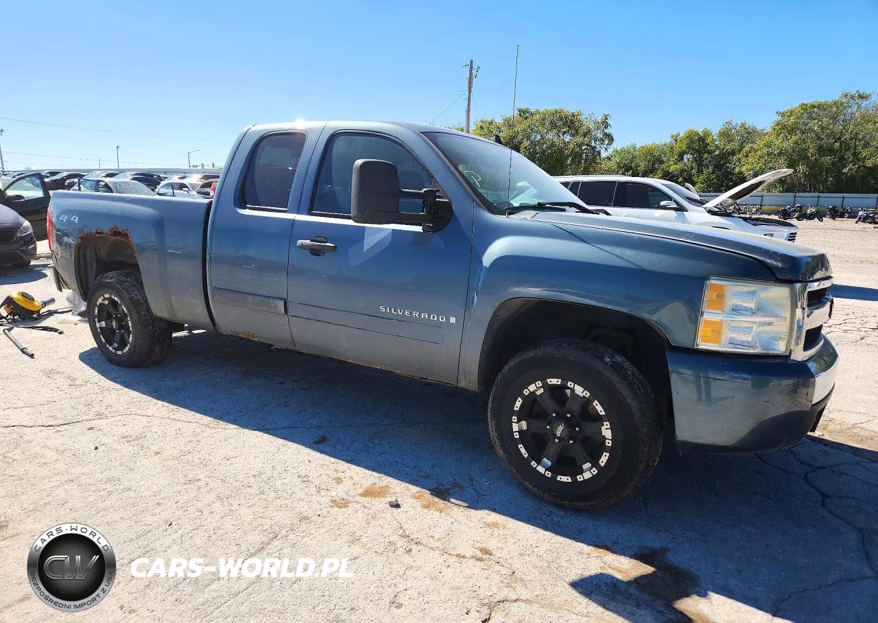 2008 Chevrolet Silverado K1500 VIN:2GCEK19C281319712 - 4