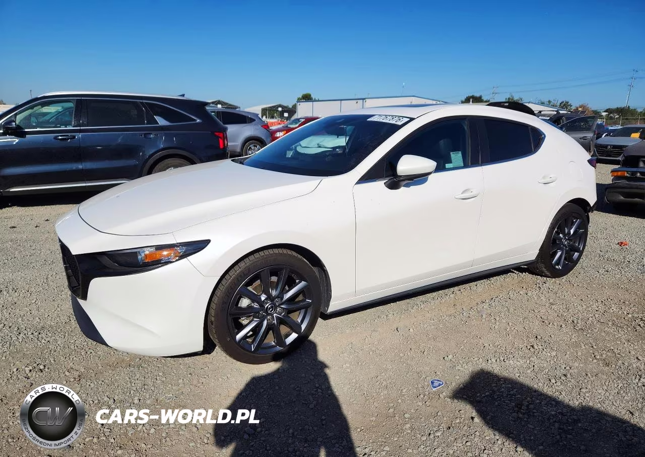 2022 Mazda 3 Preferred