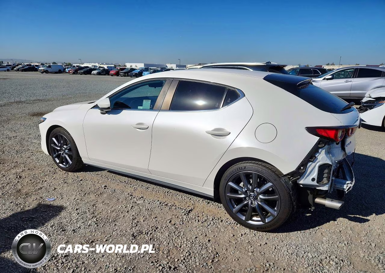 2022 Mazda 3 Preferred VIN:JM1BPALL0N1522323 - 2