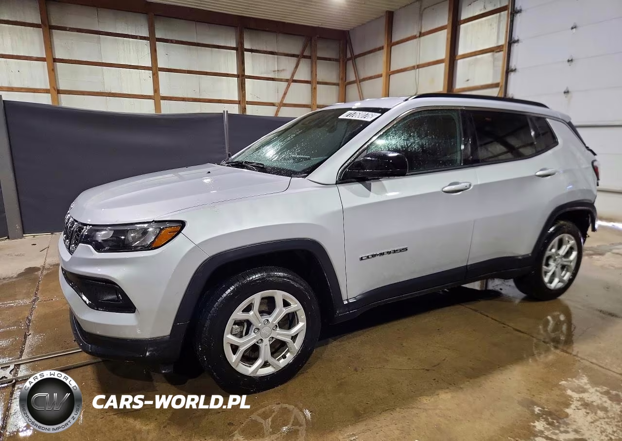 2024 Jeep Compass Latitude VIN:3C4NJDBN1RT119520 - 1