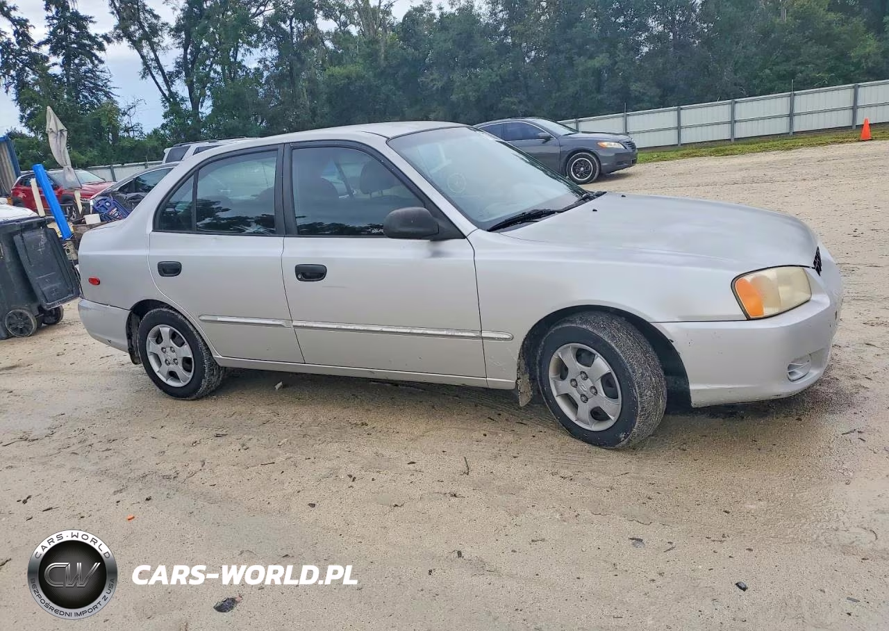 2001 Hyundai Accent Gl VIN:KMHCG45CX1U243727 - 4