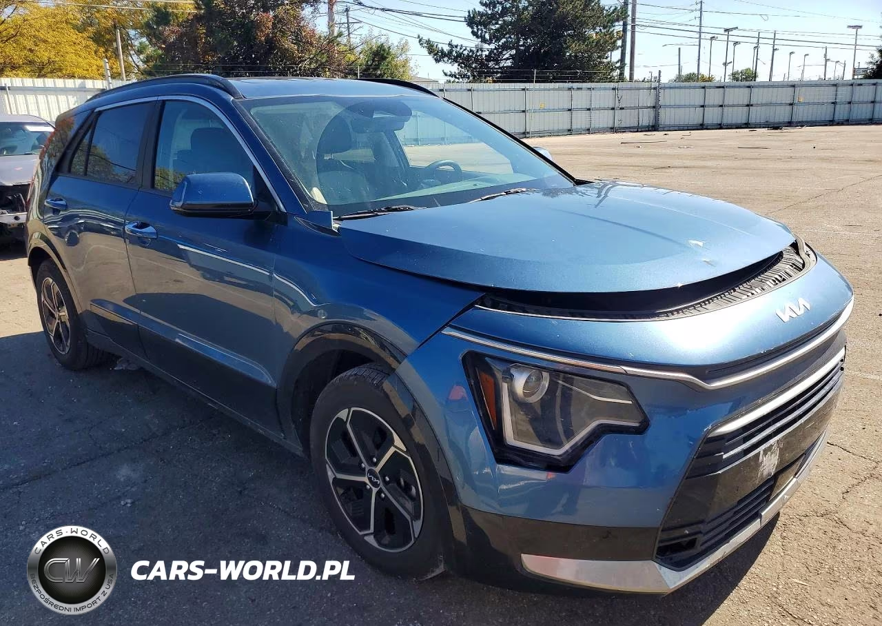 2023 Kia Niro Sx VIN:KNDCT3LE2P5116293 - 4