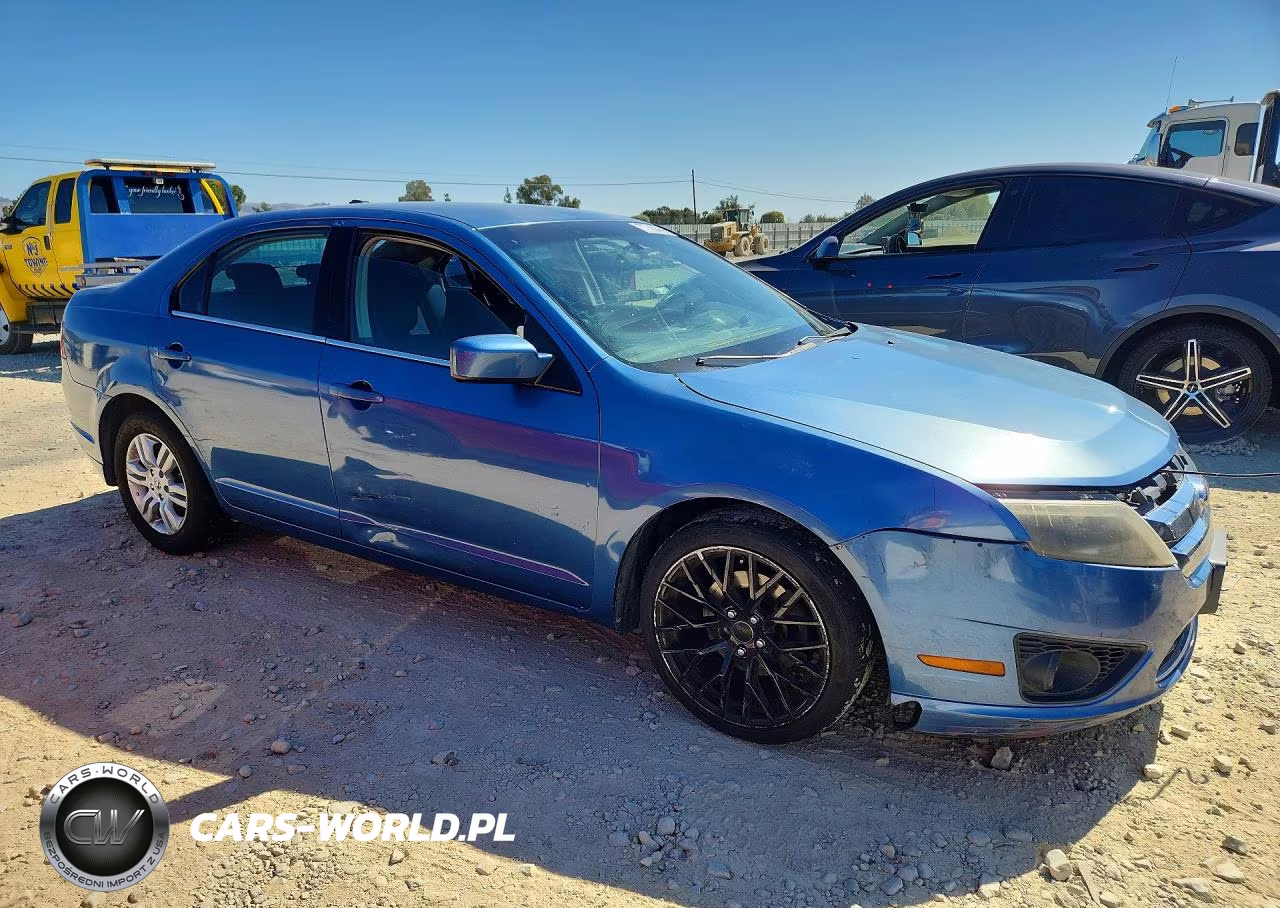 2010 Ford Fusion Se VIN:3FAHP0HA0AR162732 - 4