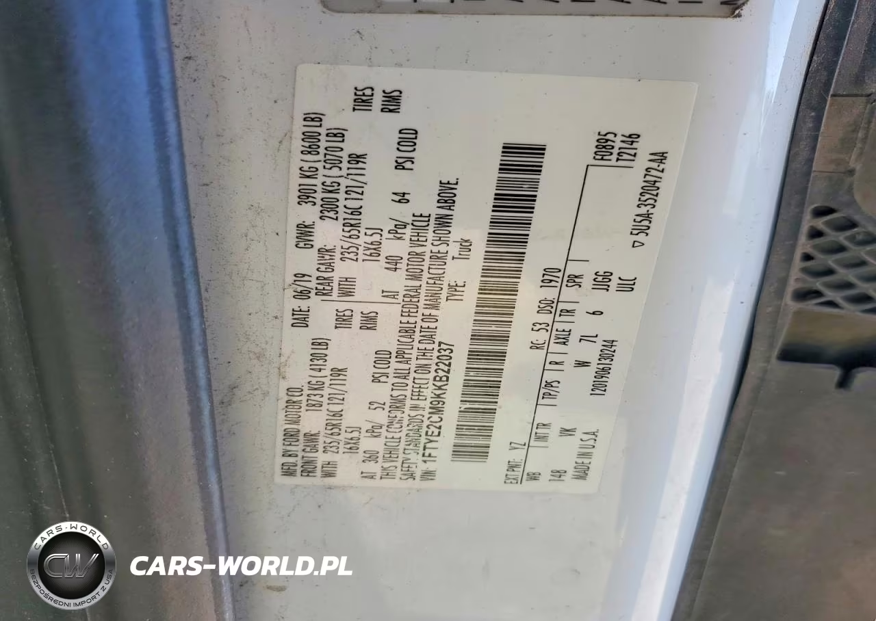 2019 Ford Transit 150 Delivery Van VIN:1FTYE2CM9KKB22037 - 14