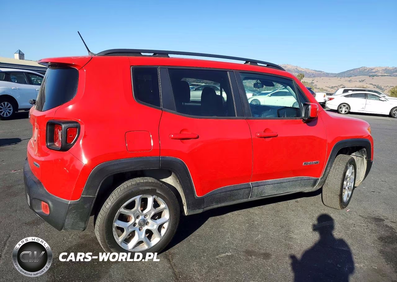 2015 Jeep Renegade Latitude VIN:ZACCJBBT2FPB45475 - 3