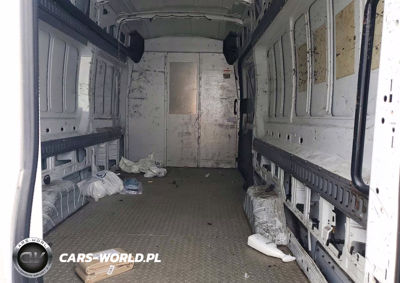 2019 Ford Transit 350 Delivery Van VIN:1FTBW3XM5KKA20026 - 10