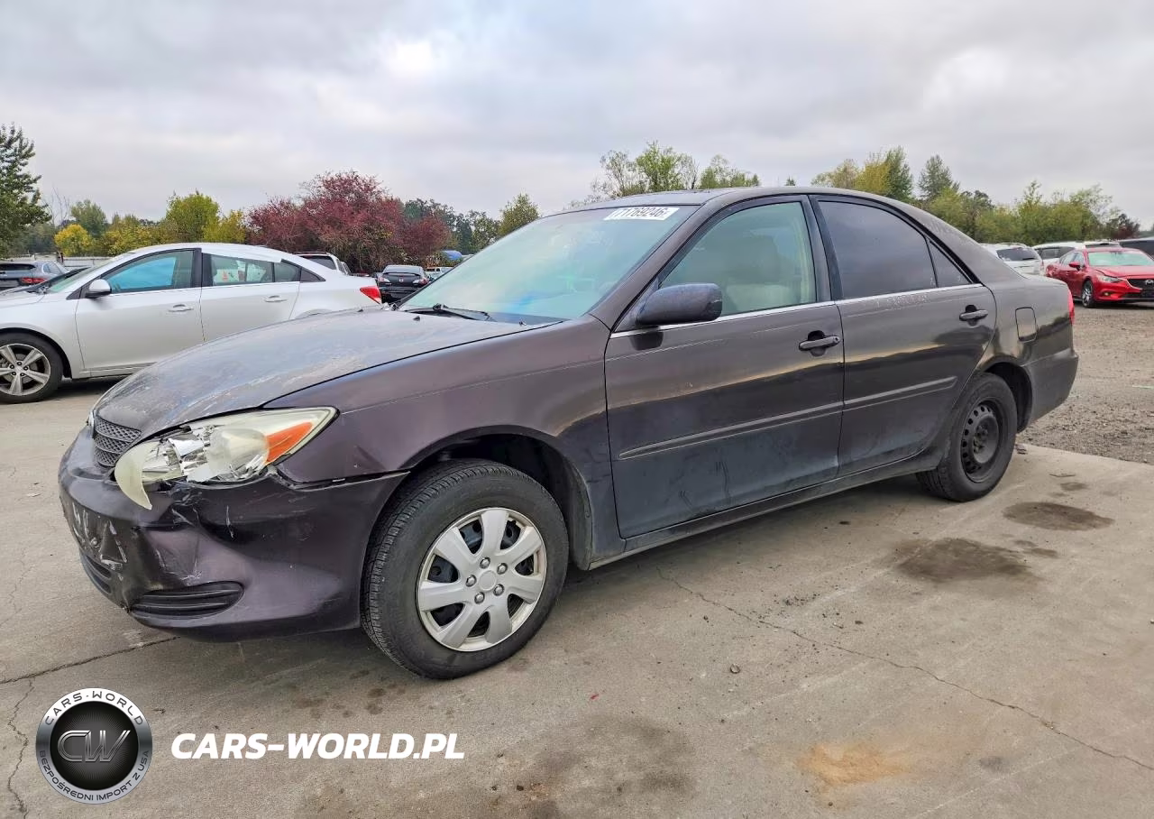 2003 Toyota Camry Le VIN:4T1BE32K83U718897 - 1