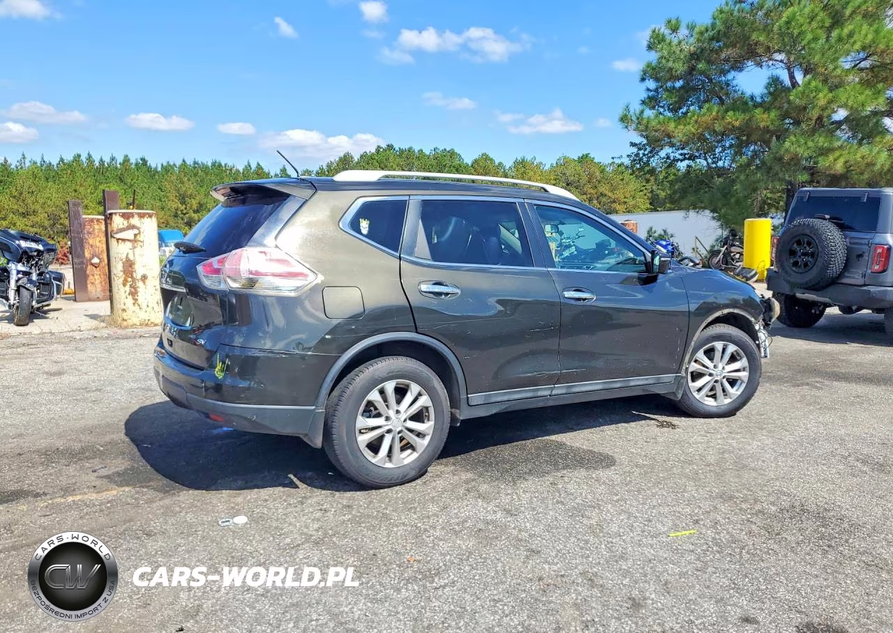 2015 Nissan Rogue Sv VIN:5N1AT2MT1FC809084 - 3