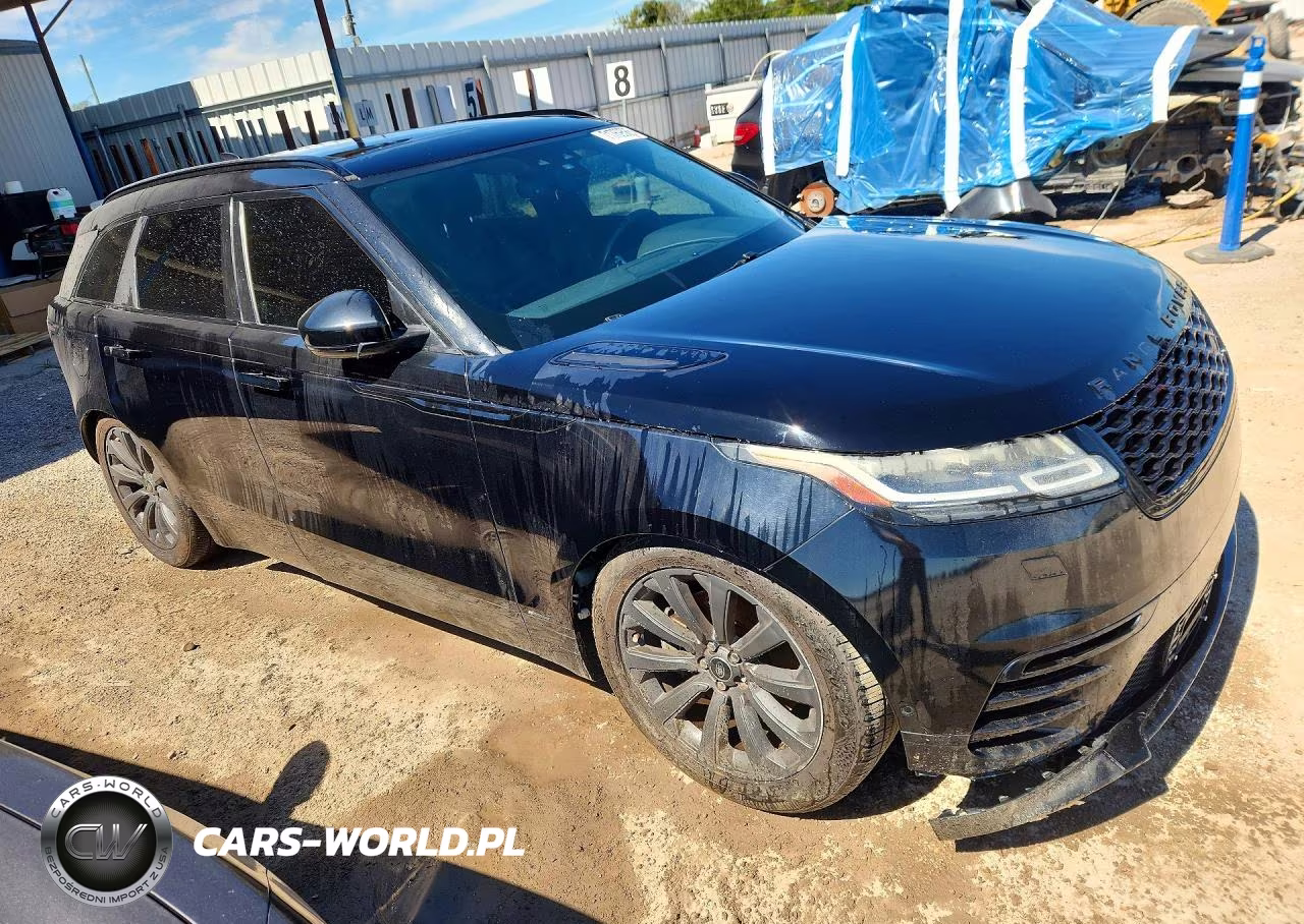 2018 Land Rover Range Rover Velar R-Dynamic Se VIN:SALYL2RV9JA752837 - 4
