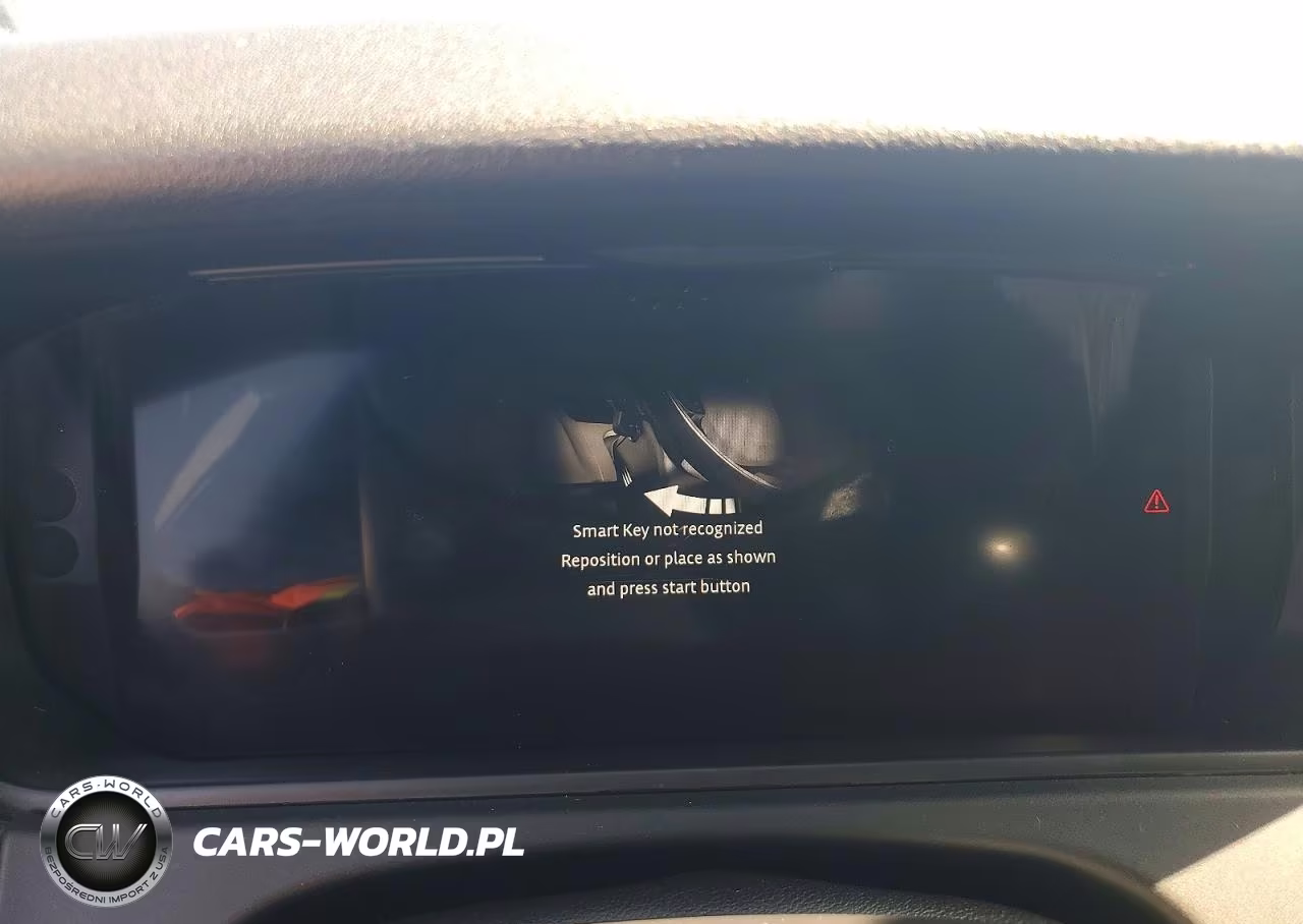 2018 Land Rover Range Rover Velar R-Dynamic Se VIN:SALYL2RV9JA752837 - 9