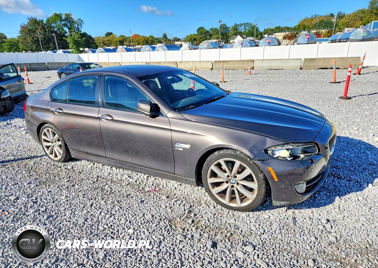 2011 BMW 535 Xi VIN:WBAFU7C57BC876450 - 4