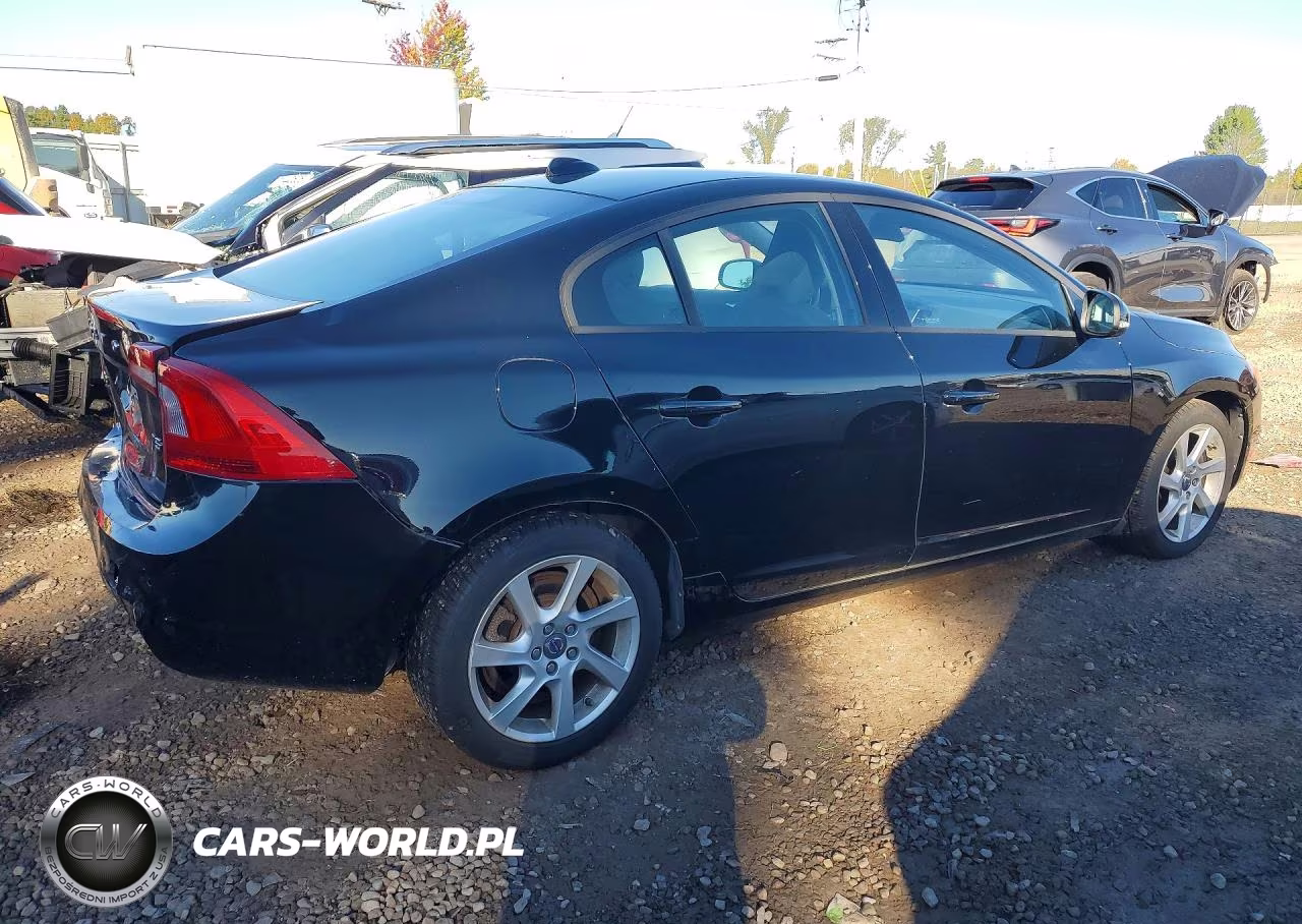 2015 Volvo S60 VIN:YV126MFJ0F1343581 - 3