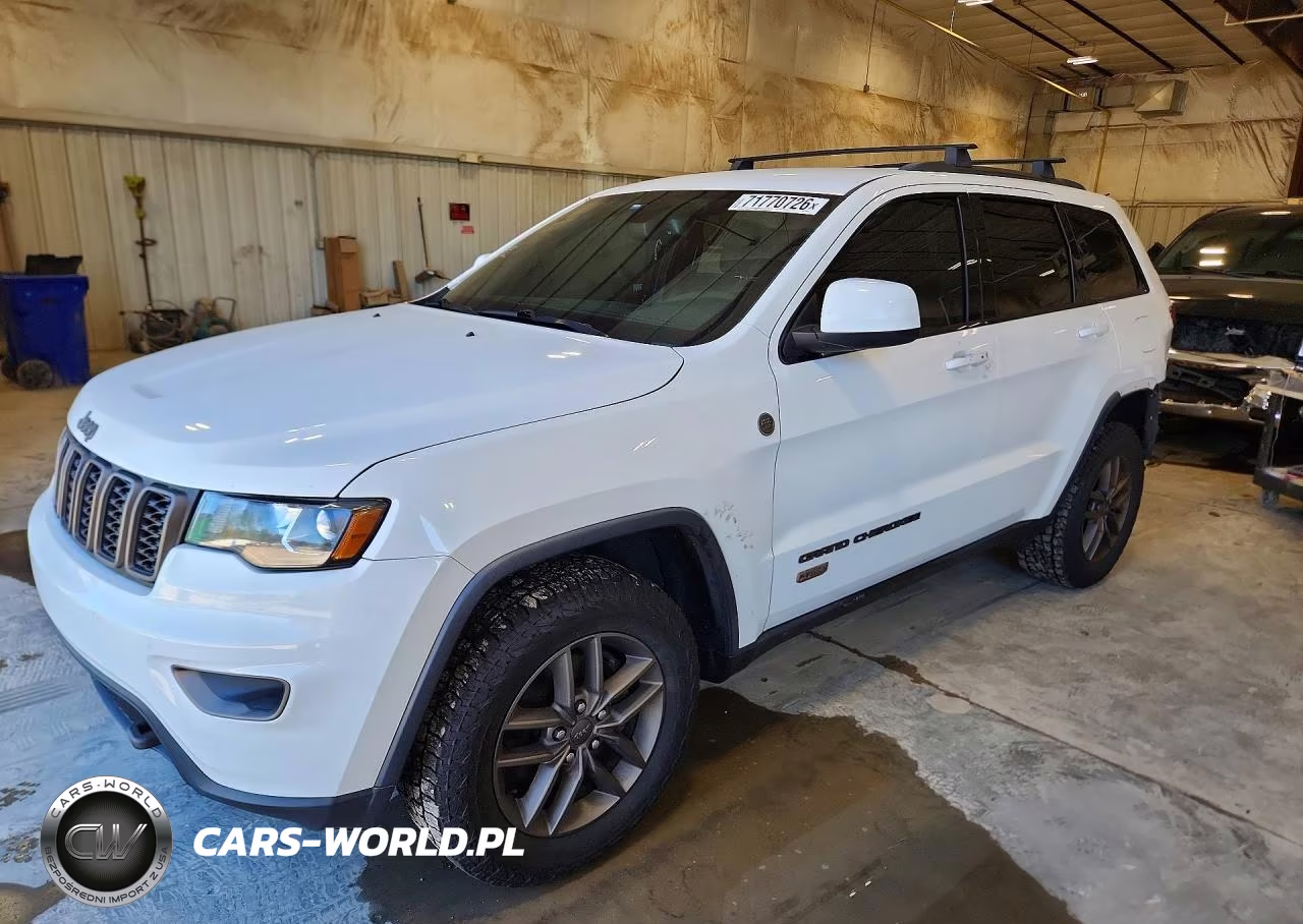 2016 Jeep Grand Cherokee Laredo