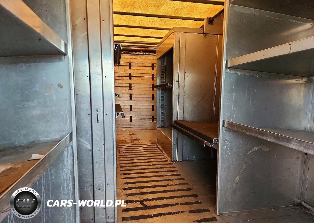 2007 Freightliner Mt45 Chassis Delivery Truck VIN:4UZAANBW67CY45049 - 10