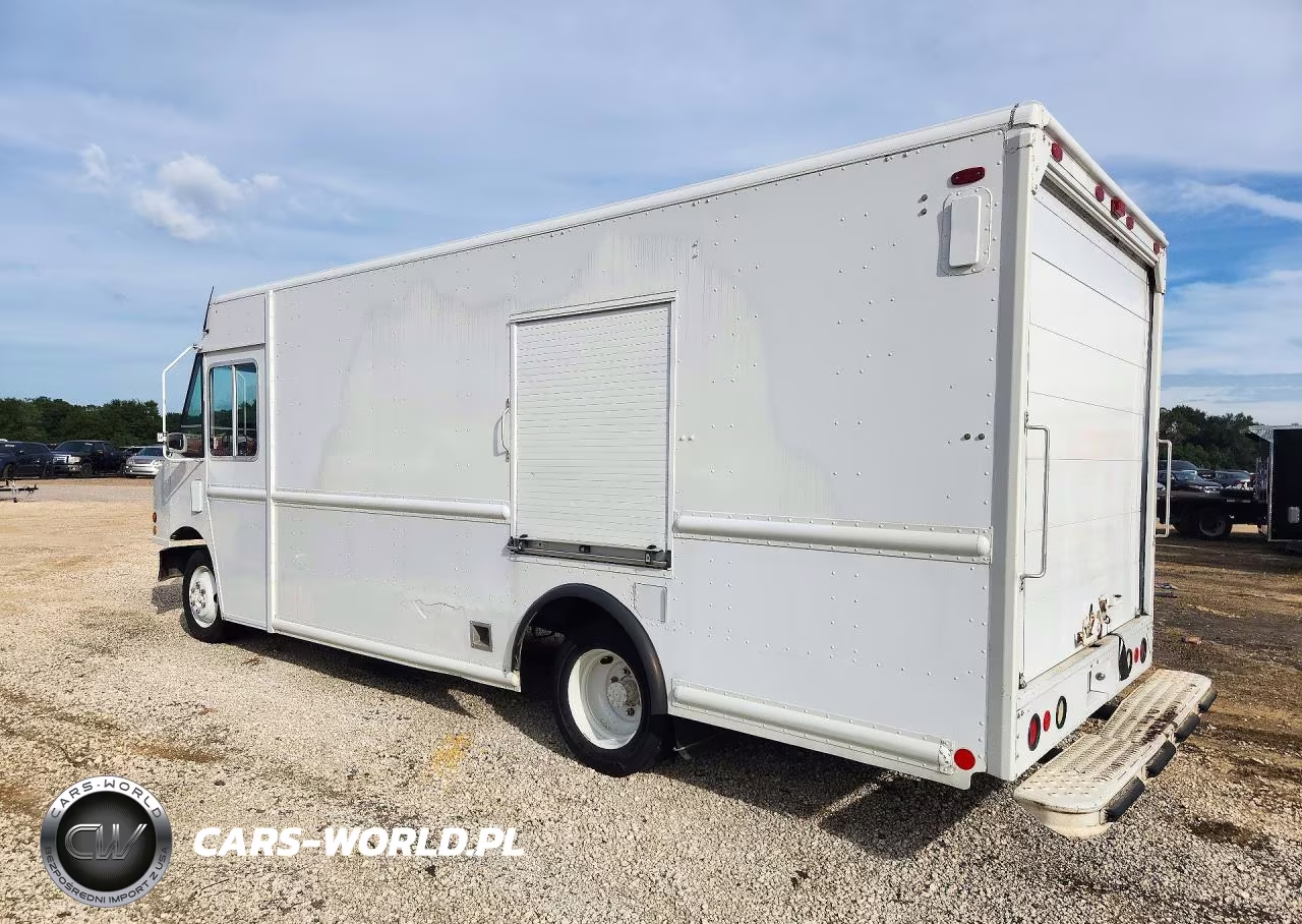 2007 Freightliner Mt45 Chassis Delivery Truck VIN:4UZAANBW67CY45049 - 2