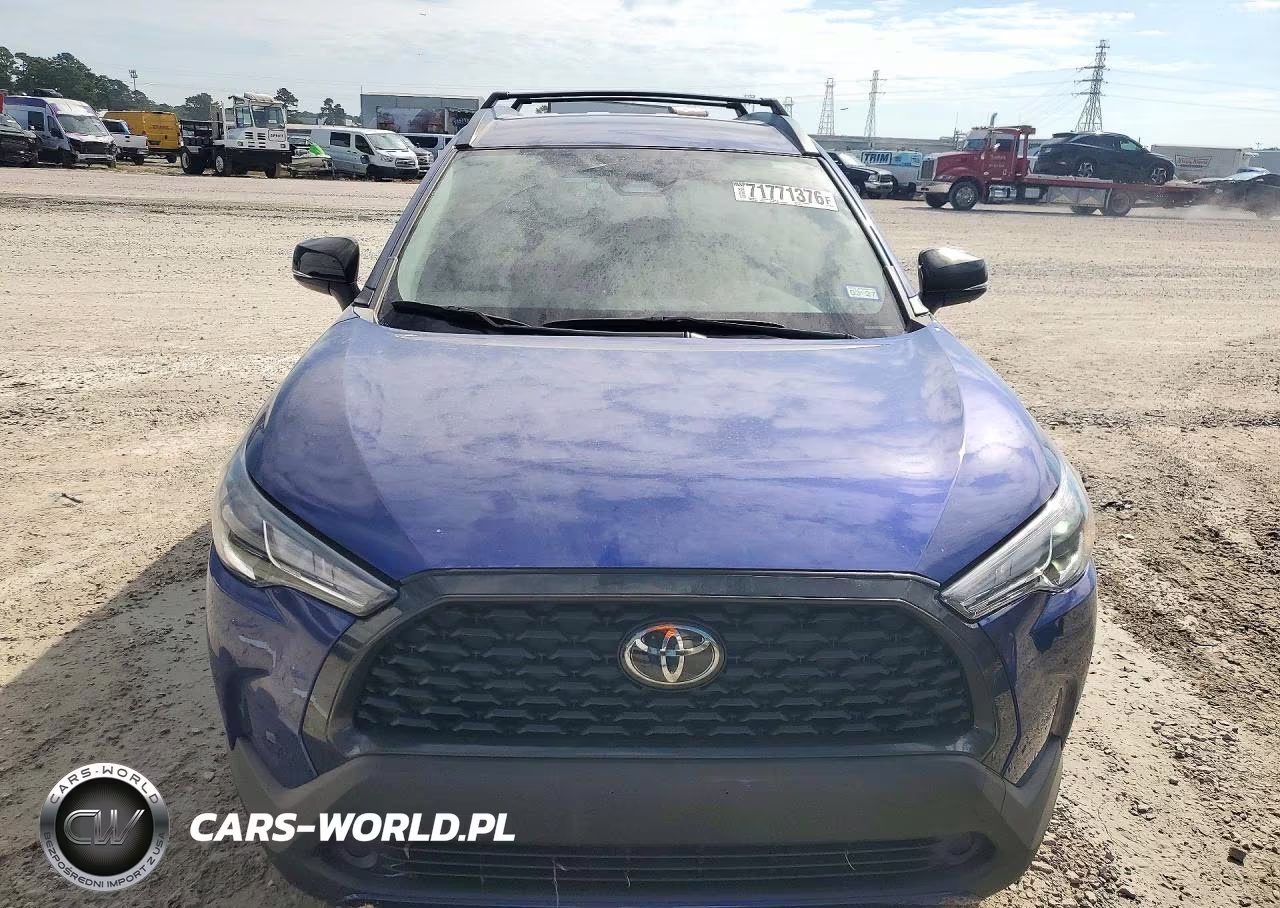 2025 Toyota Corolla Cross Le VIN:7MUCAAAG3SV128184 - 5