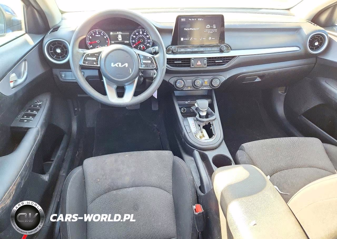 2024 Kia Forte Lxs VIN:3KPF24AD0RE835162 - 8