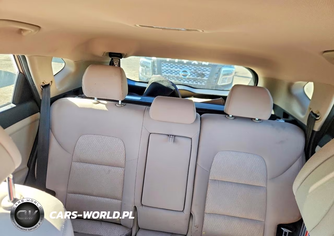 2016 Hyundai Tucson Sport VIN:KM8J33A2XGU062050 - 10