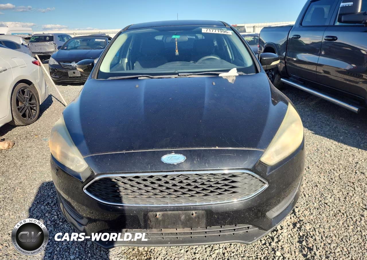 2016 Ford Focus VIN:1FADP3K27GL270984 - 5