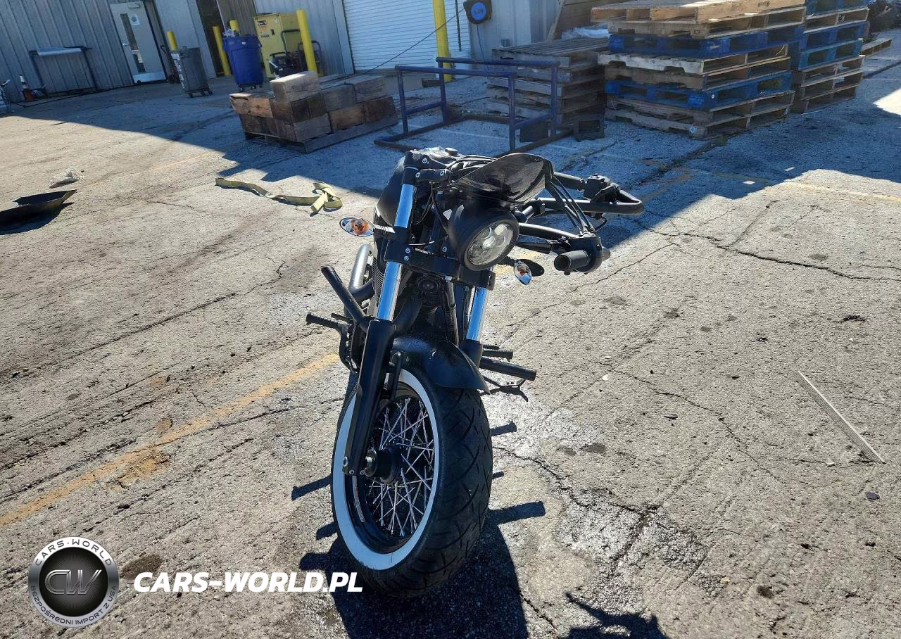 2016 Victory Motorcycles High-Ball VIN:5VPWB36N3G3049602 - 2